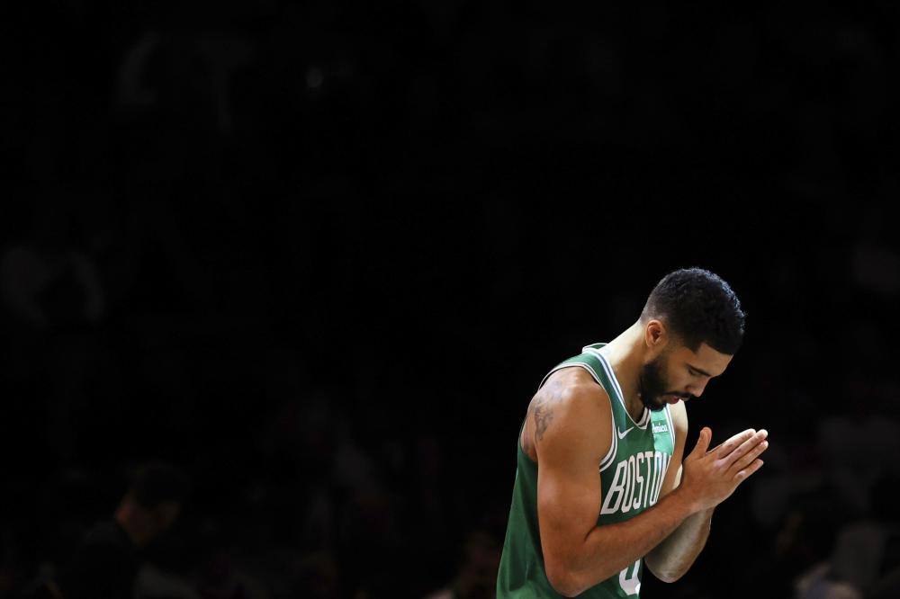 随着像托马 随着像托马