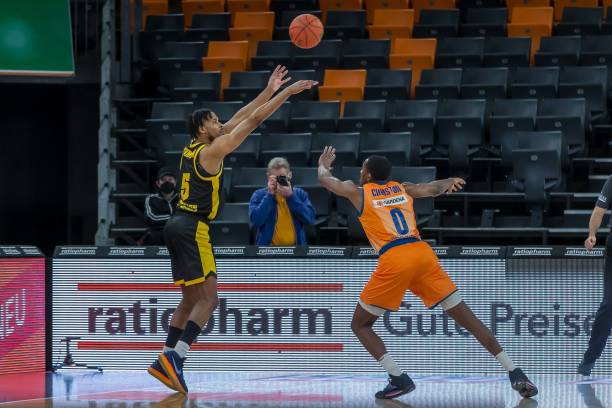 探讨曼城如 探讨曼城如